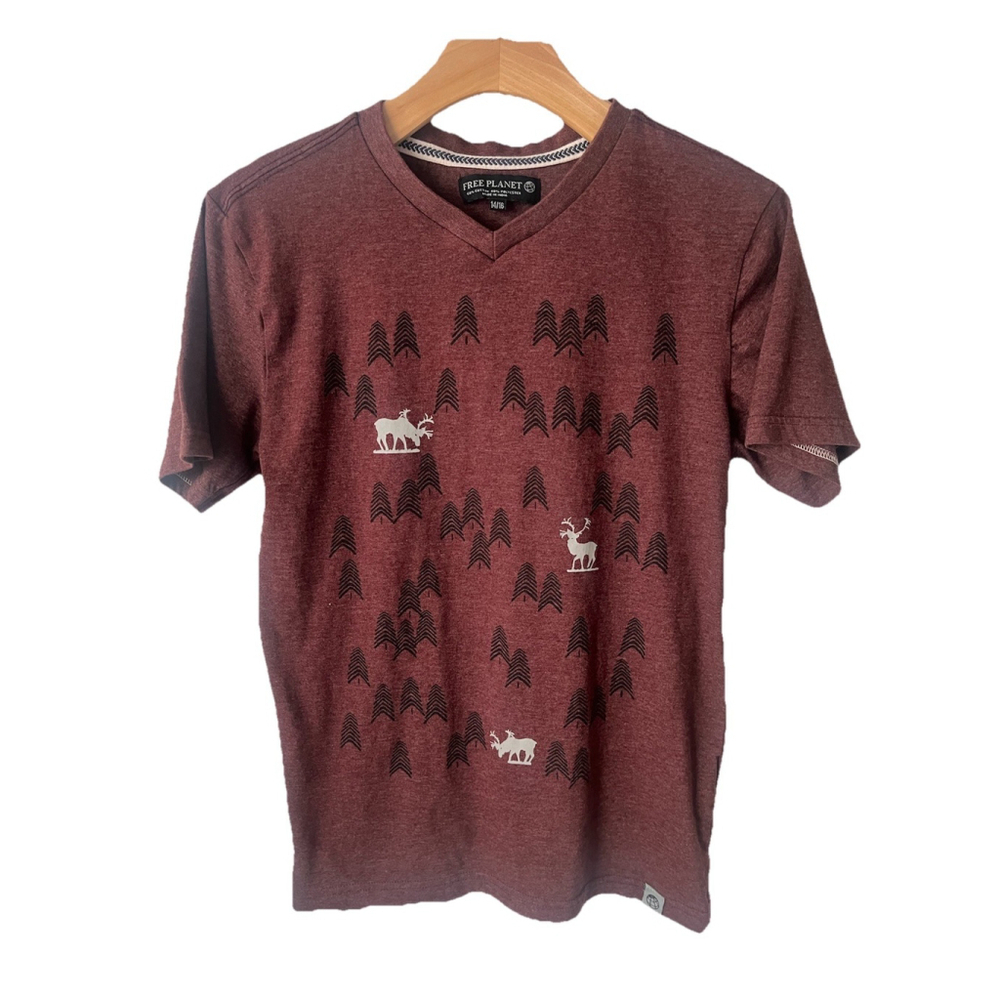 Free Planet Short Sleeve T-Shirt Boys Size 14/16 Burgundy V Neck Forrest Graphic